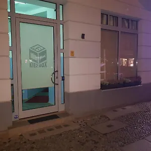 Kiez Box Twentyforseven Private , Berlin Germany